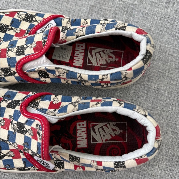 Vans Kids Marvel Groot Slip Ons - Picture 7 of 8